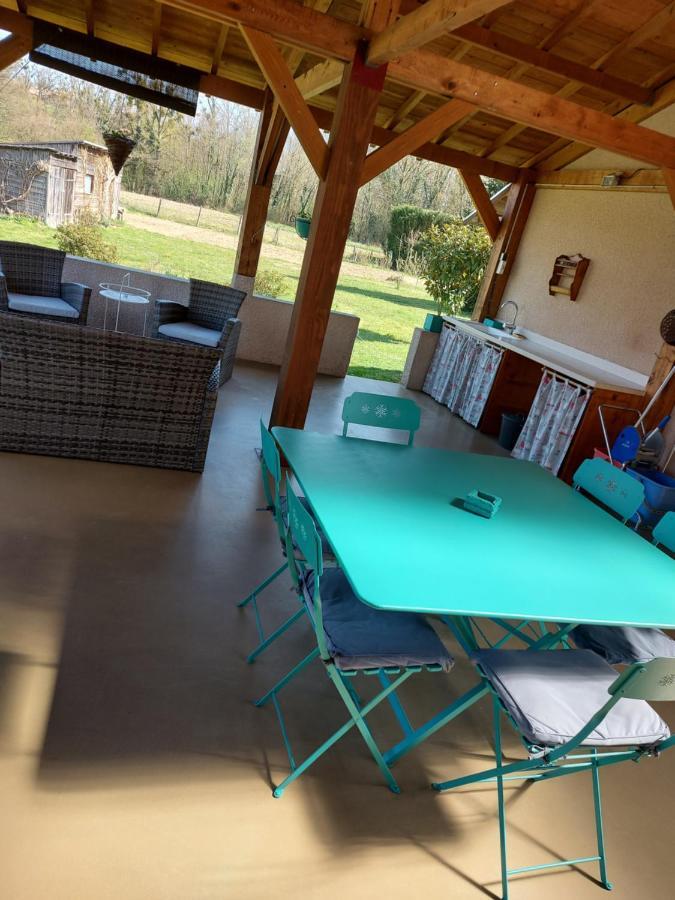Le Moulin De L'Etang Hotel Chaneins Bagian luar foto